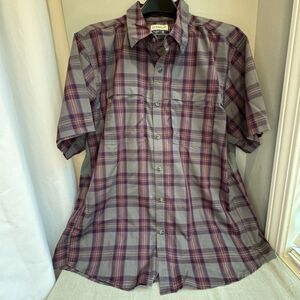 Magellan Men's XL Fishing Shirt Plaid Vented Maroon Wicking Outdoor Classic Fit